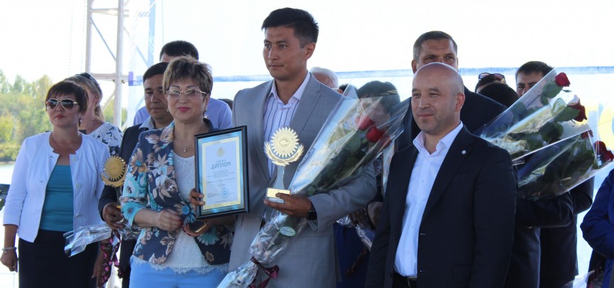 Лучшие выходят на республику