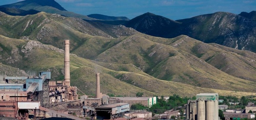 Ведущее предприятие цементной отрасли борется за премию Президента