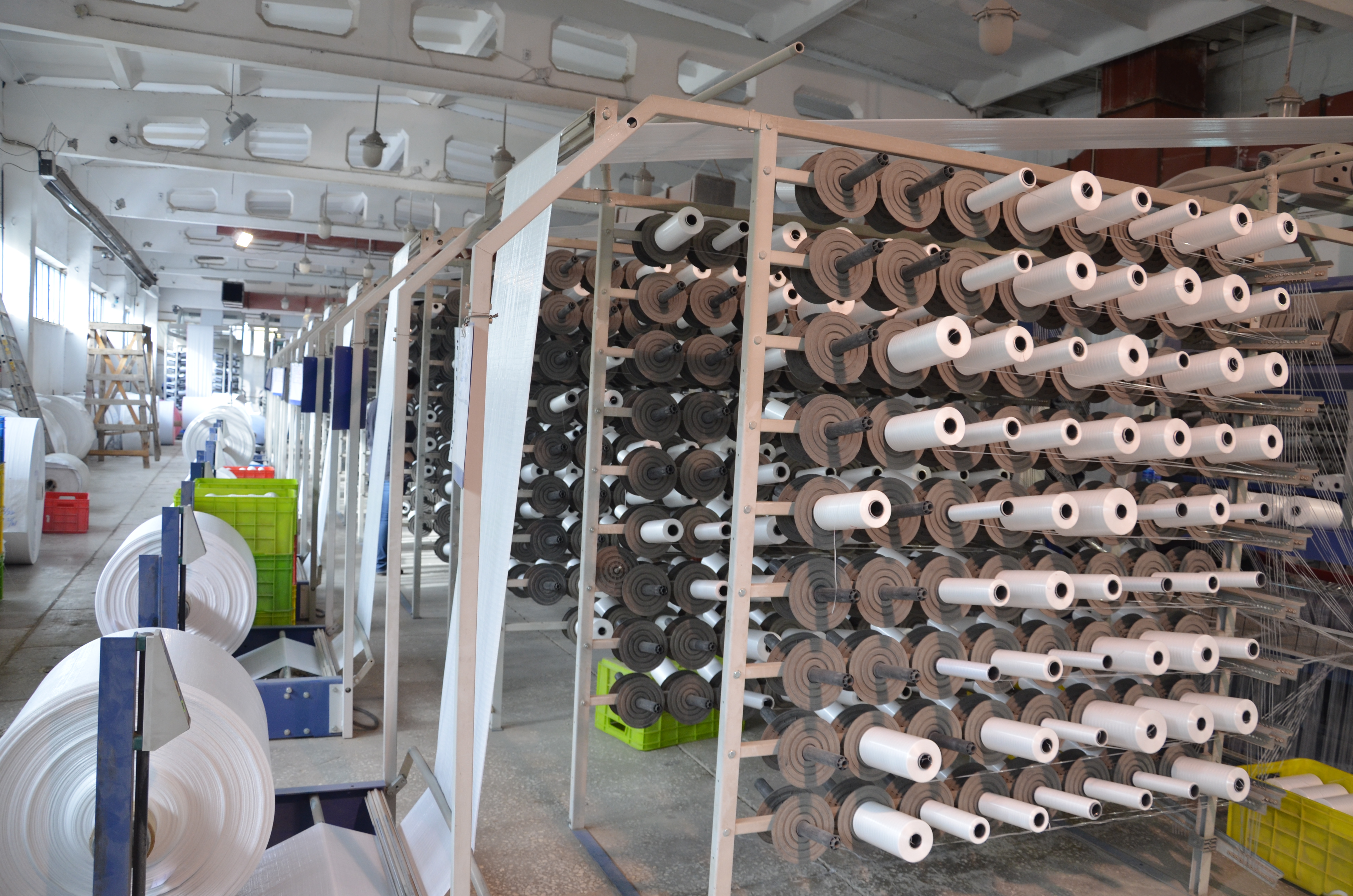 Вытеснить дешевый импортный товар